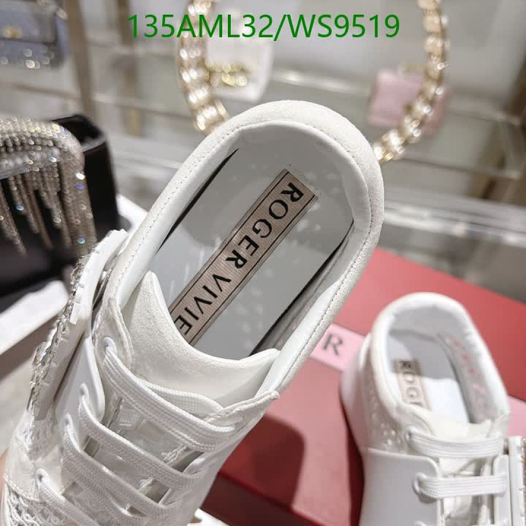 Roger Vivier-Women Shoes Code: WS9519 $: 135USD