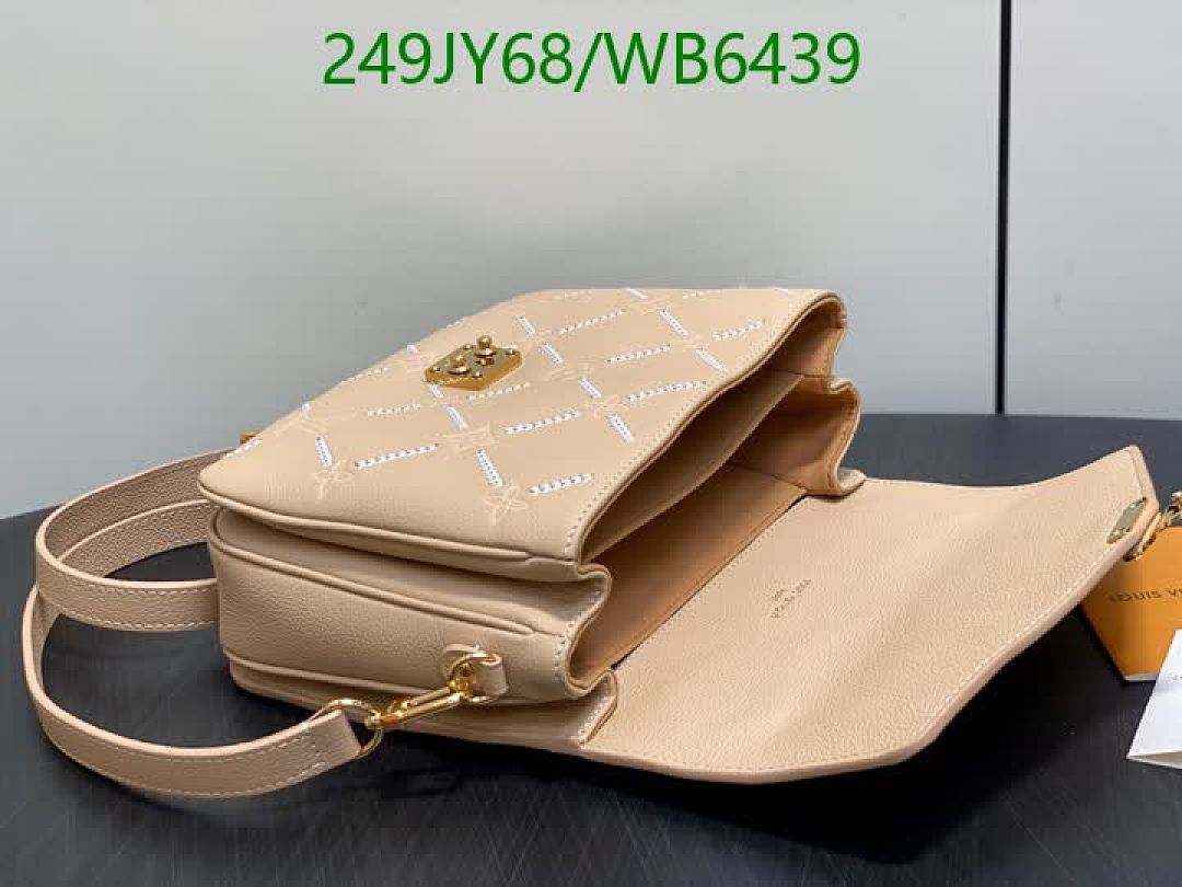 LV-Bag-Mirror Quality Code: WB6439 $: 249USD