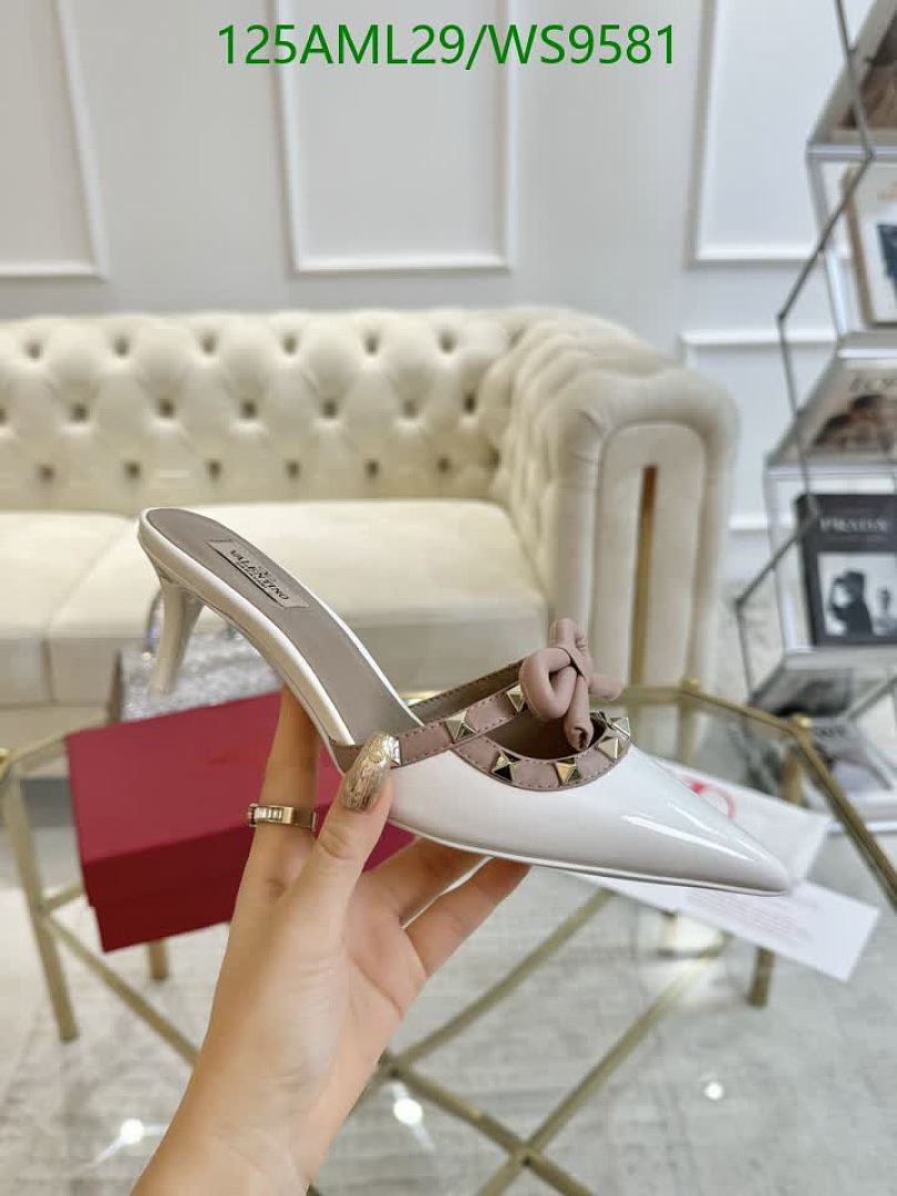 Valentino-Women Shoes Code: WS9581 $: 125USD