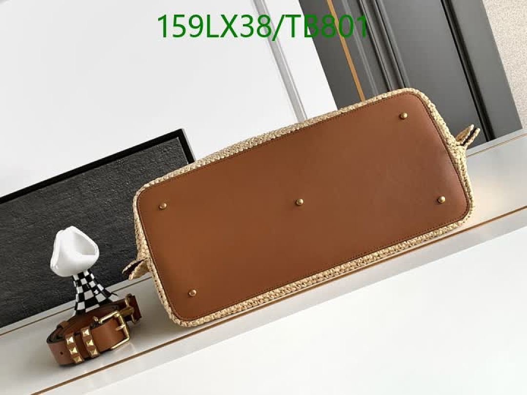 Valentino-Bag-4A Quality Code: TB801 $: 159USD