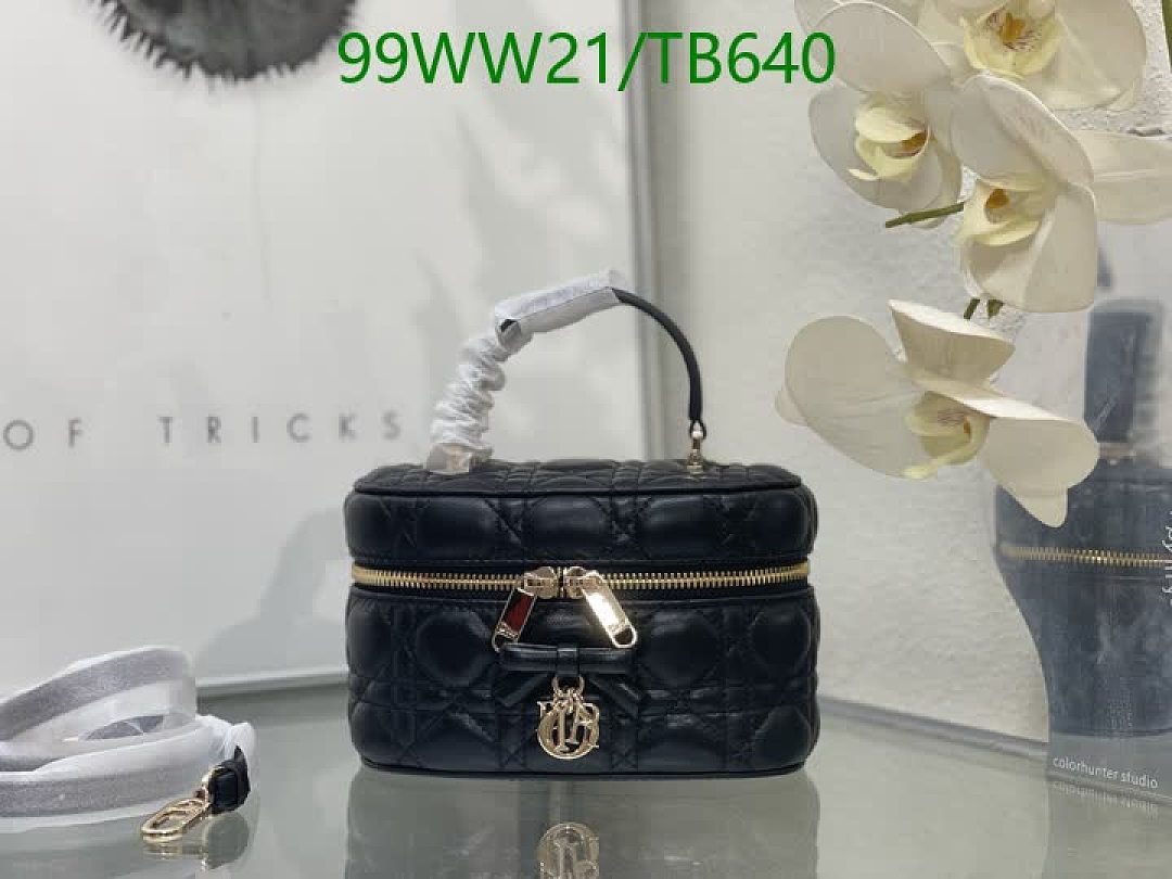 Dior-Bag-4A Quality Code: TB640 $: 99USD