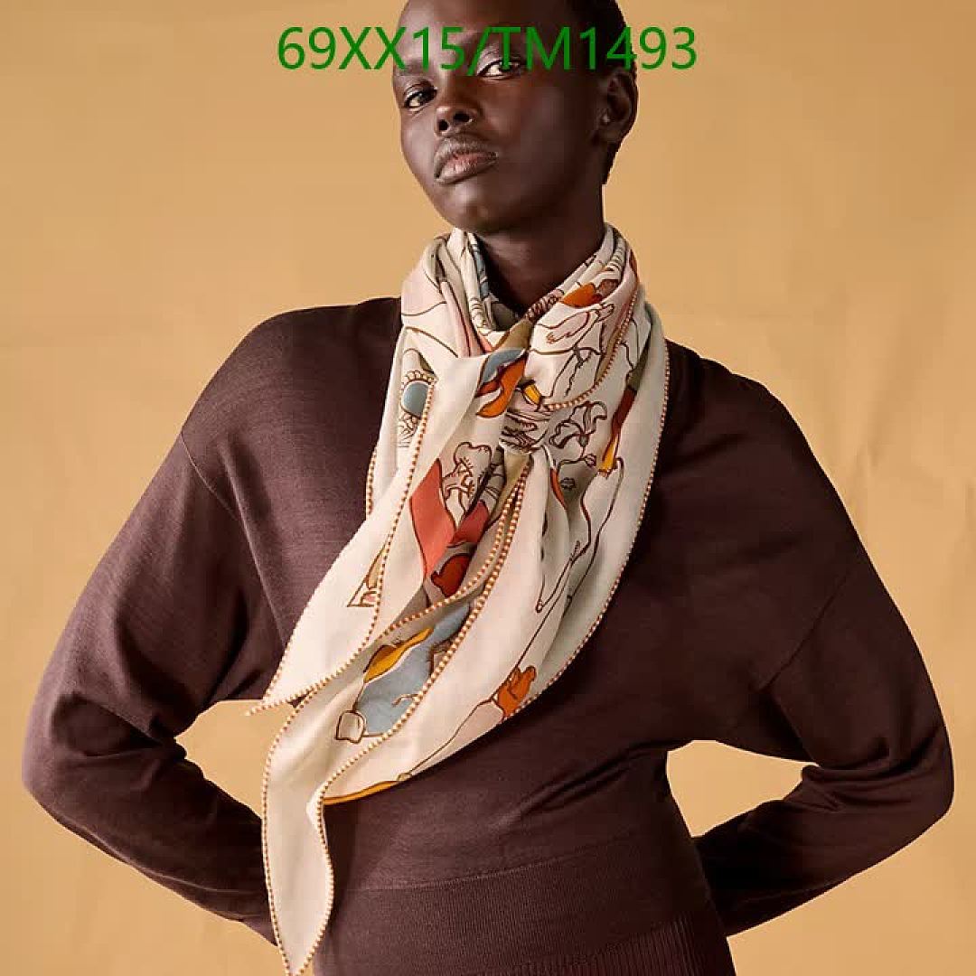 Hermes-Scarf Code: TM1493 $: 69USD