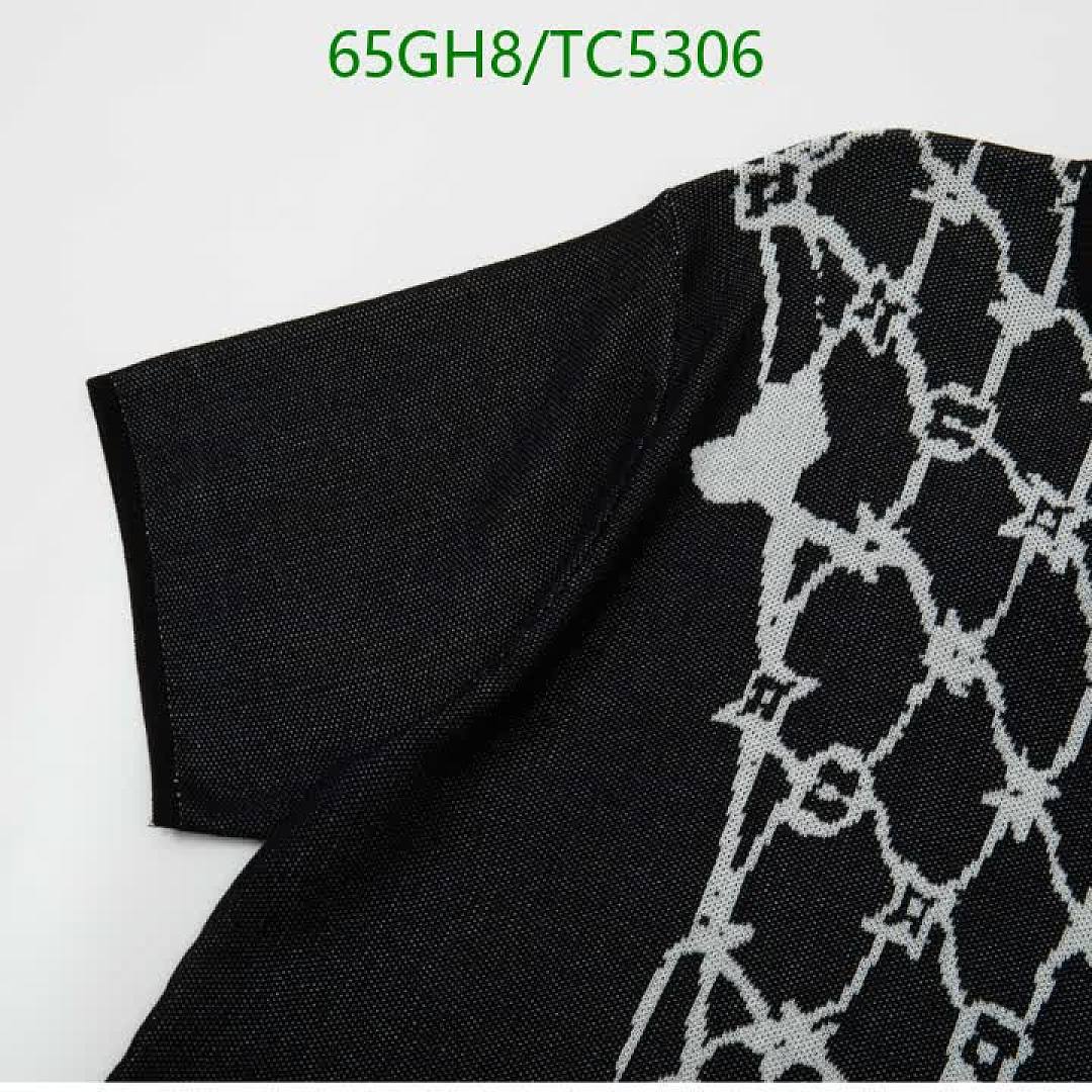 LV-Clothing Code: TC5306 $: 65USD