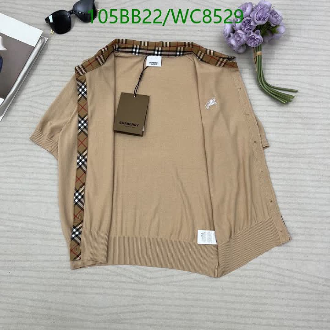 Burberry-Clothing Code: WC8529 $: 105USD