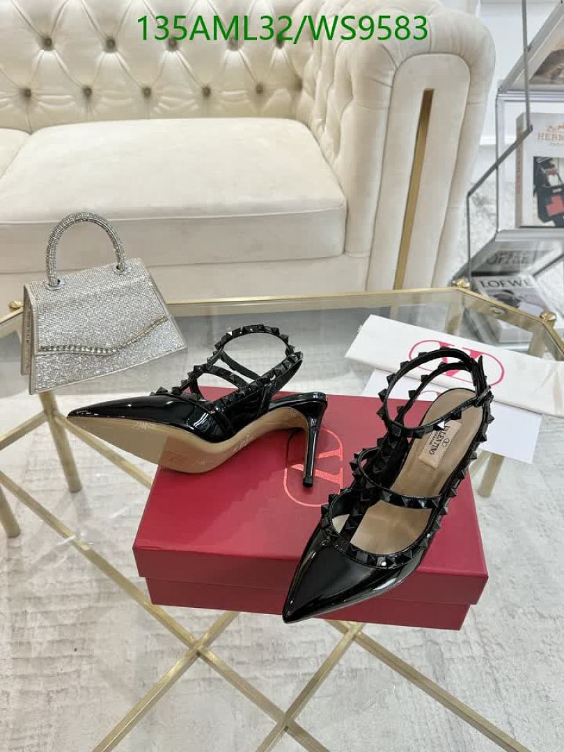Valentino-Women Shoes Code: WS9583 $: 135USD