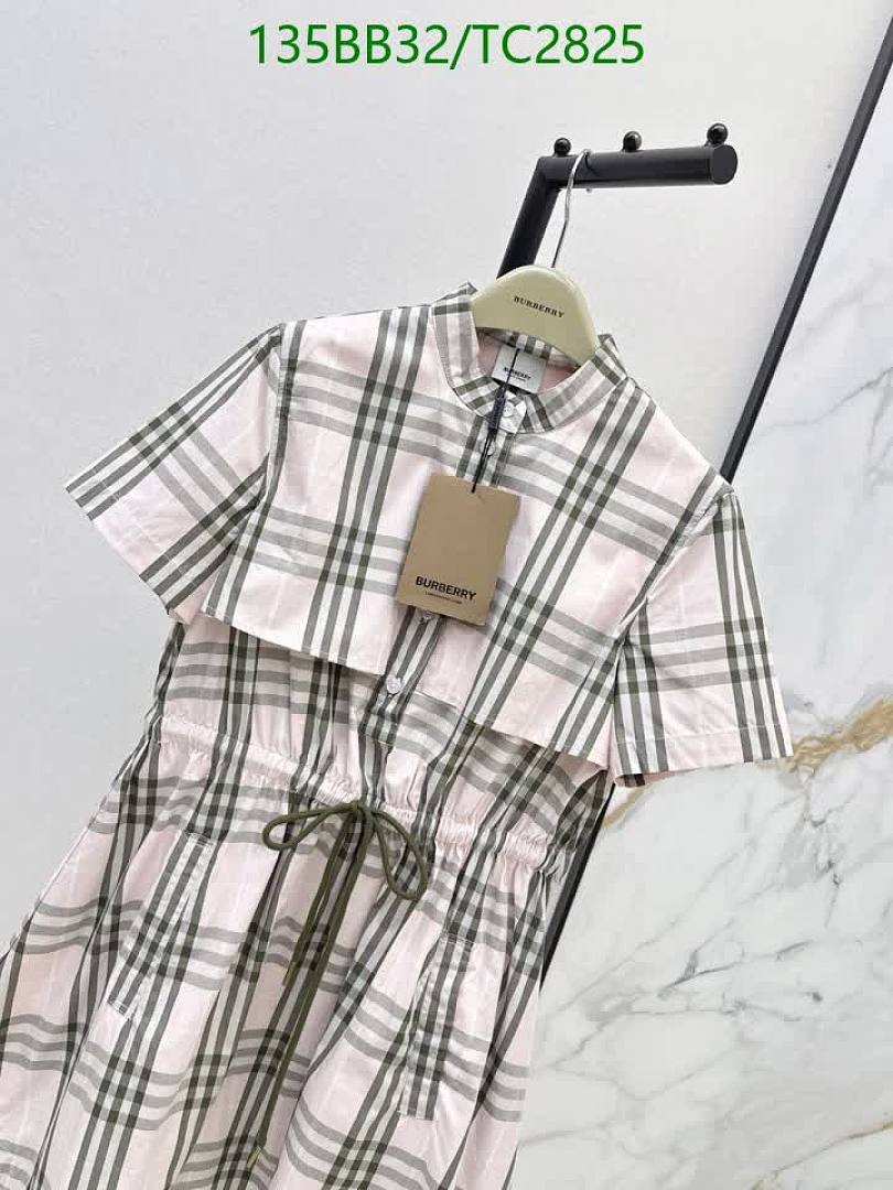 Burberry-Clothing Code: TC2825 $: 135USD