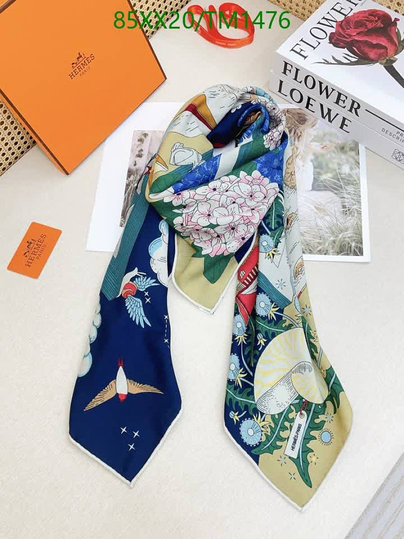 Hermes-Scarf Code: TM1476 $: 85USD