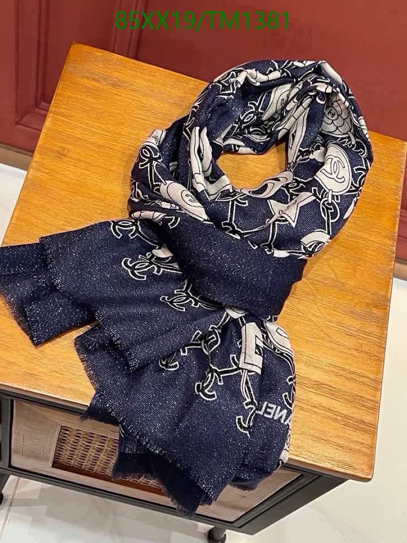 Chanel-Scarf Code: TM1381 $: 85USD