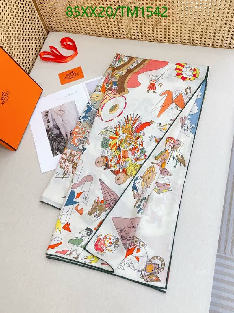 Hermes-Scarf Code: TM1542 $: 85USD