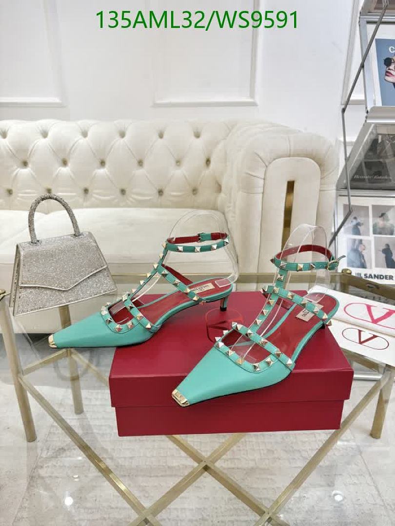 Valentino-Women Shoes Code: WS9591 $: 135USD