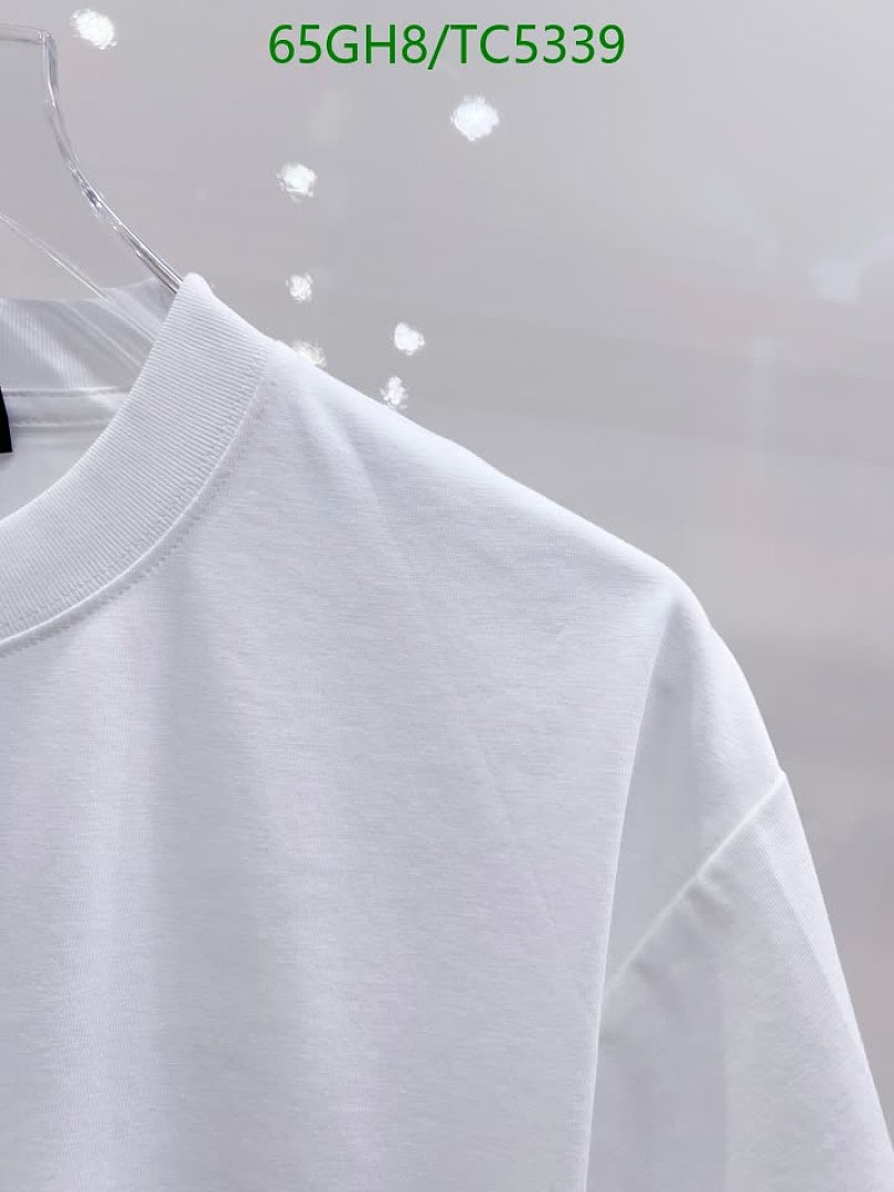 LV-Clothing Code: TC5339 $: 65USD