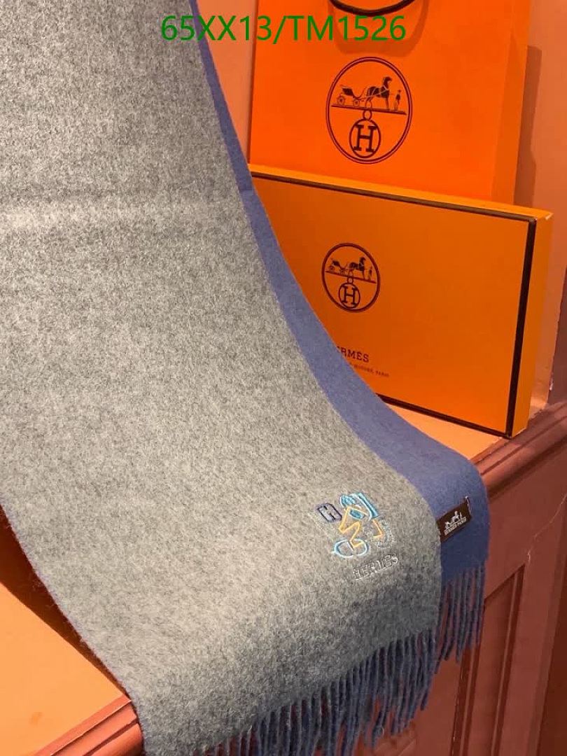 Hermes-Scarf Code: TM1526 $: 65USD