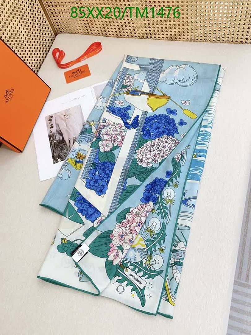Hermes-Scarf Code: TM1476 $: 85USD