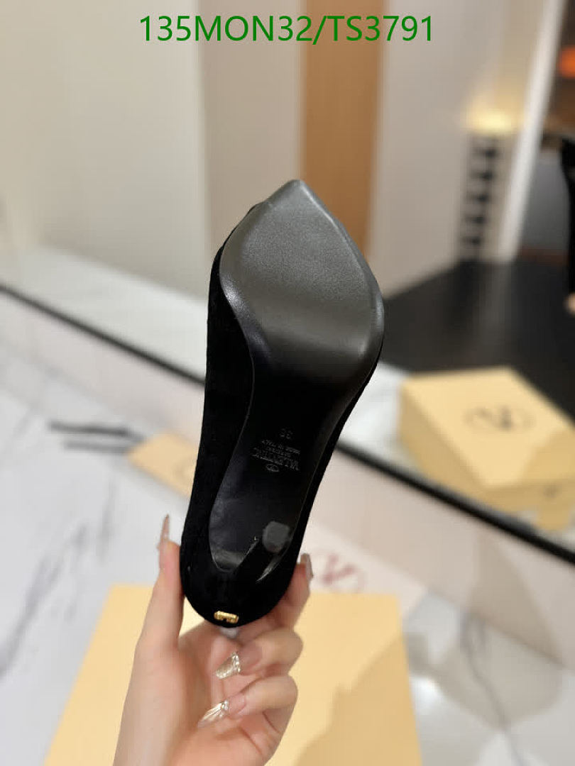 Valentino-Women Shoes Code: TS3791 $: 135USD