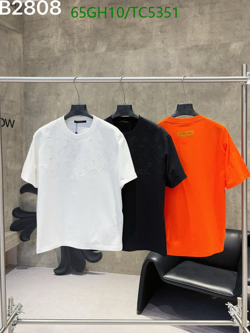 LV-Clothing Code: TC5351 $: 65USD