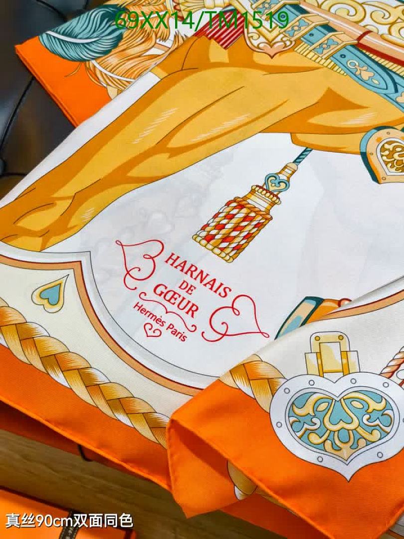 Hermes-Scarf Code: TM1519 $: 69USD