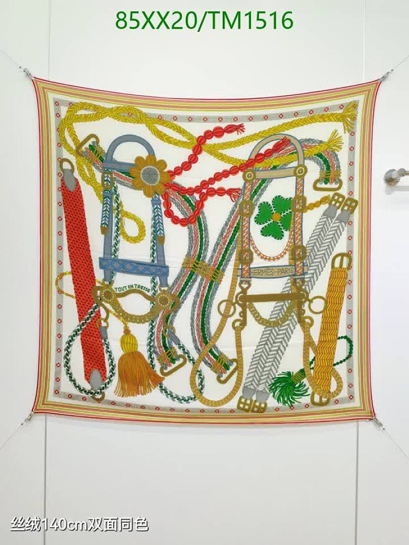 Hermes-Scarf Code: TM1516 $: 85USD