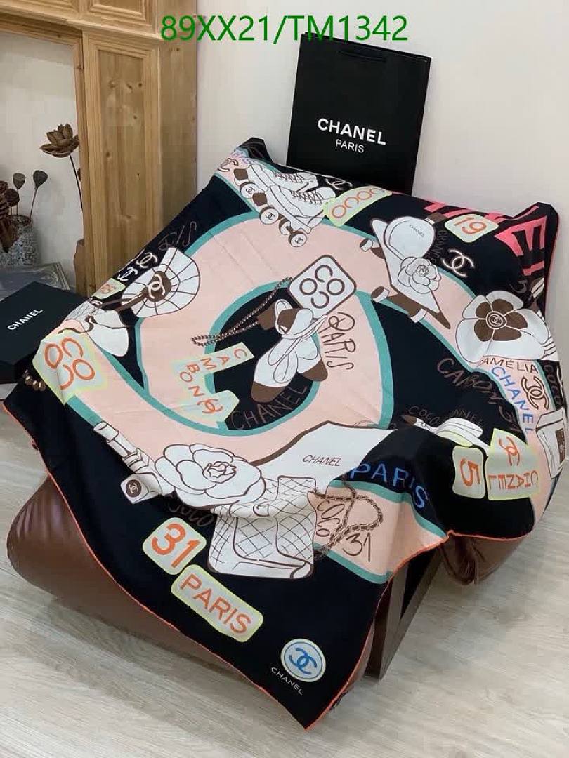 Chanel-Scarf Code: TM1342 $: 89USD