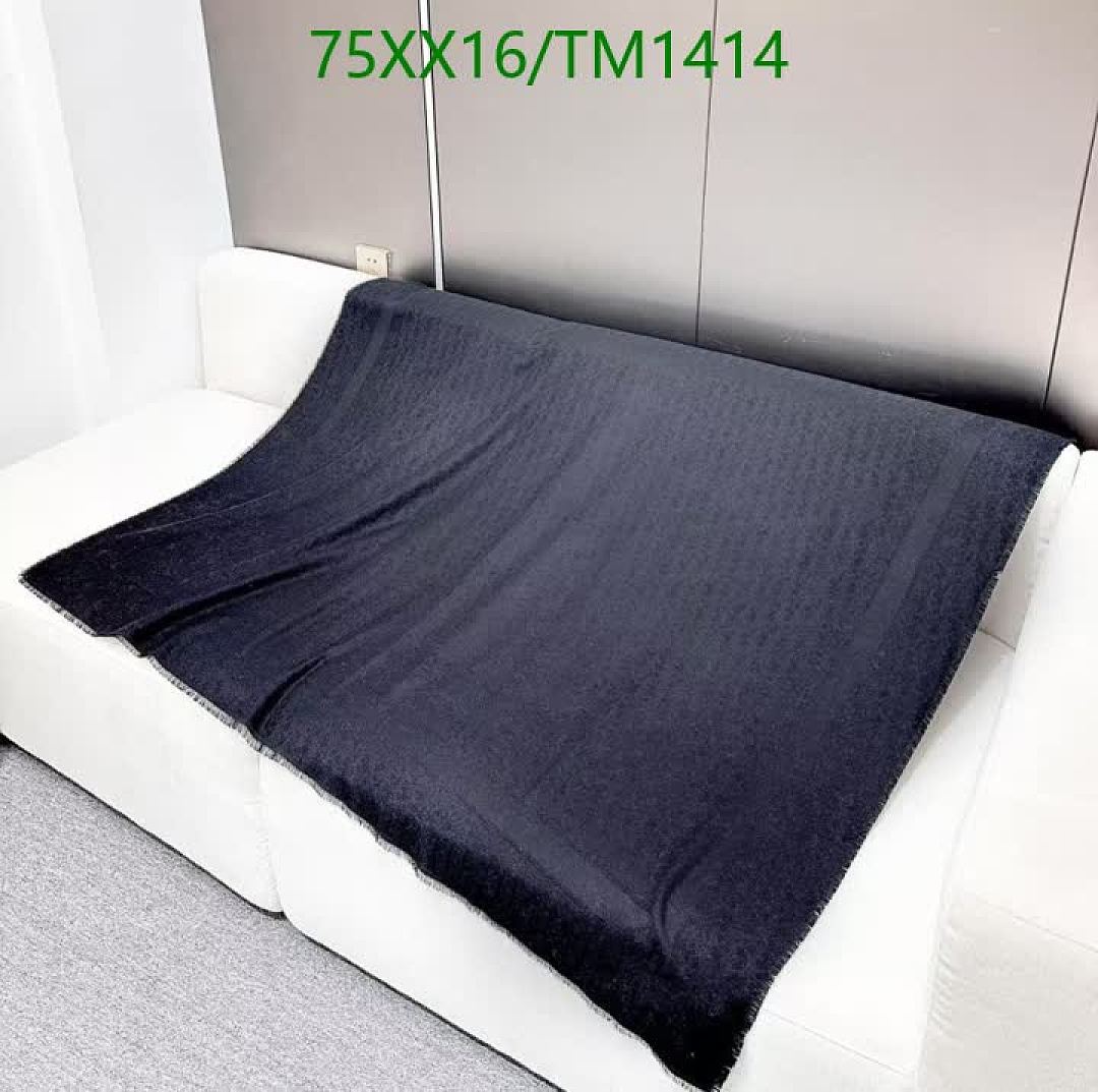 Dior-Scarf Code: TM1414 $: 75USD