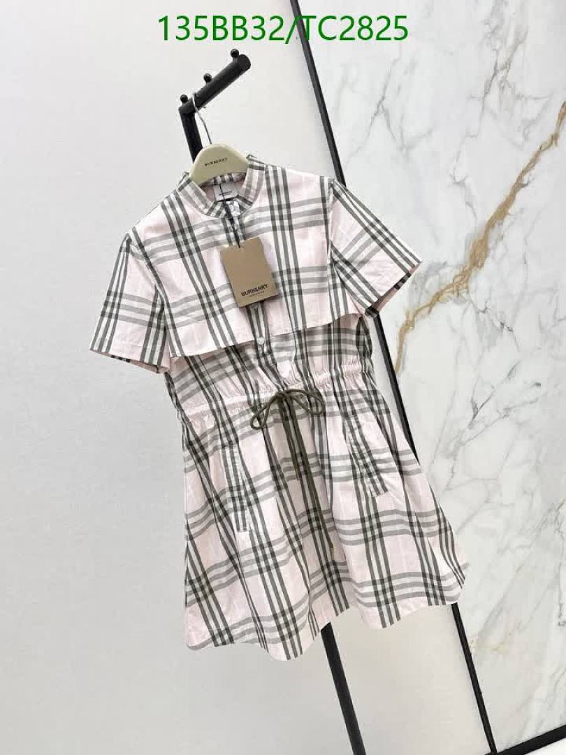 Burberry-Clothing Code: TC2825 $: 135USD