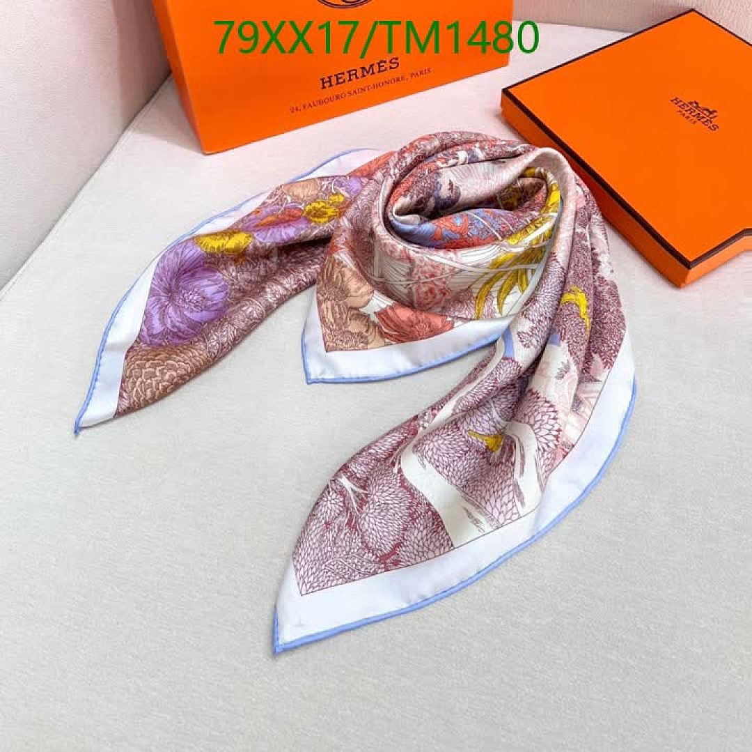 Hermes-Scarf Code: TM1480 $: 79USD