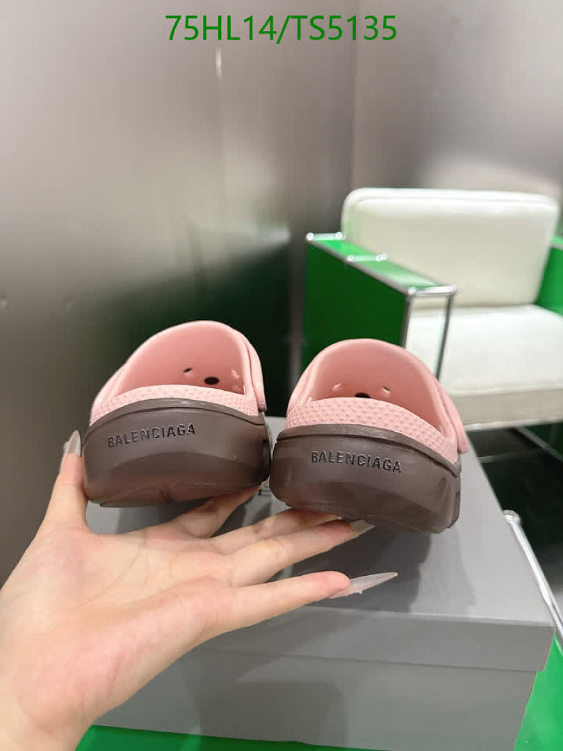 Balenciaga-Women Shoes Code: TS5135 $: 75USD
