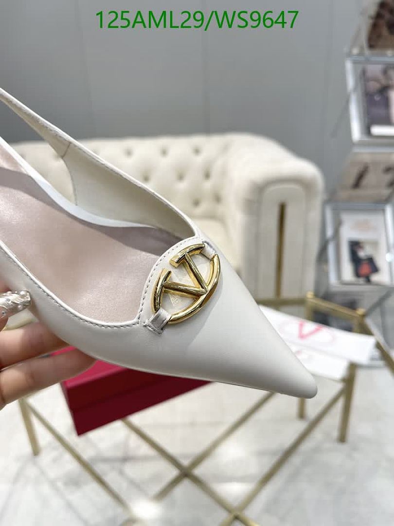 Valentino-Women Shoes Code: WS9647 $: 125USD