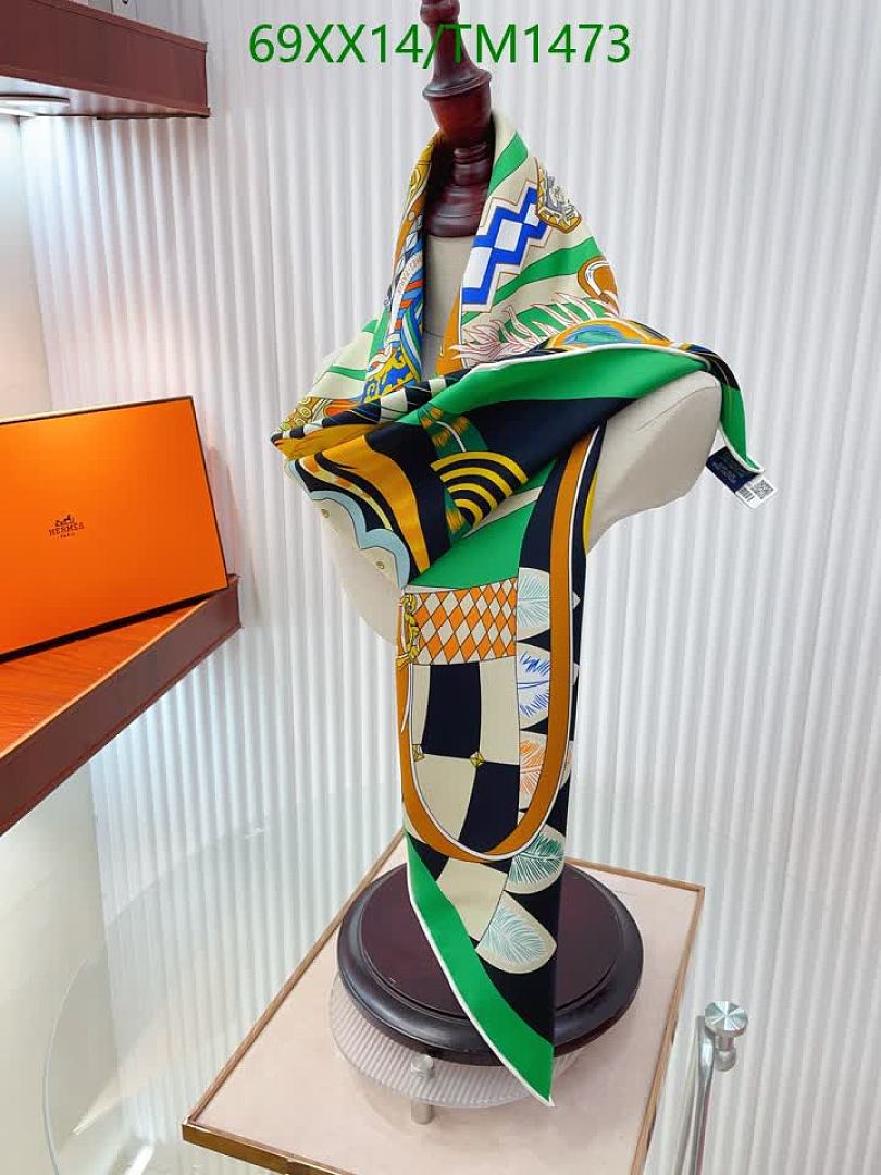 Hermes-Scarf Code: TM1473 $: 69USD