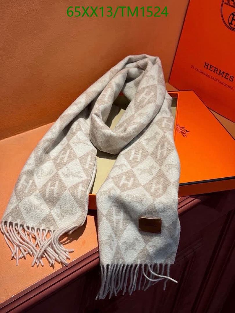 Hermes-Scarf Code: TM1524 $: 65USD