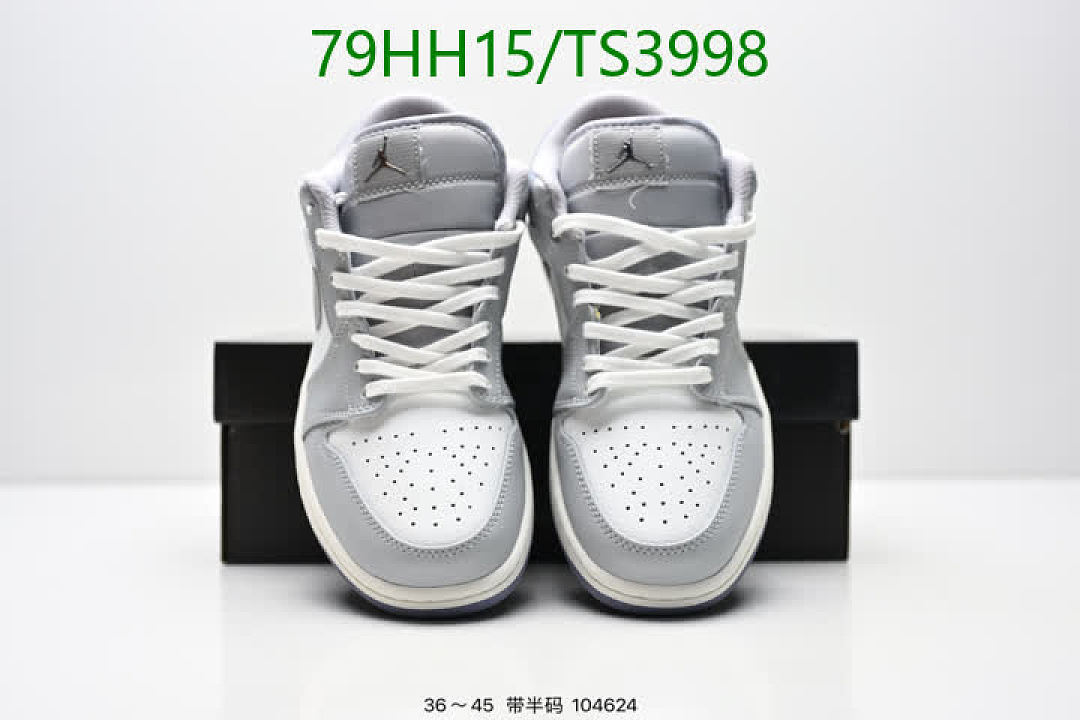 NIKE-Women Shoes Code: TS3998 $: 79USD