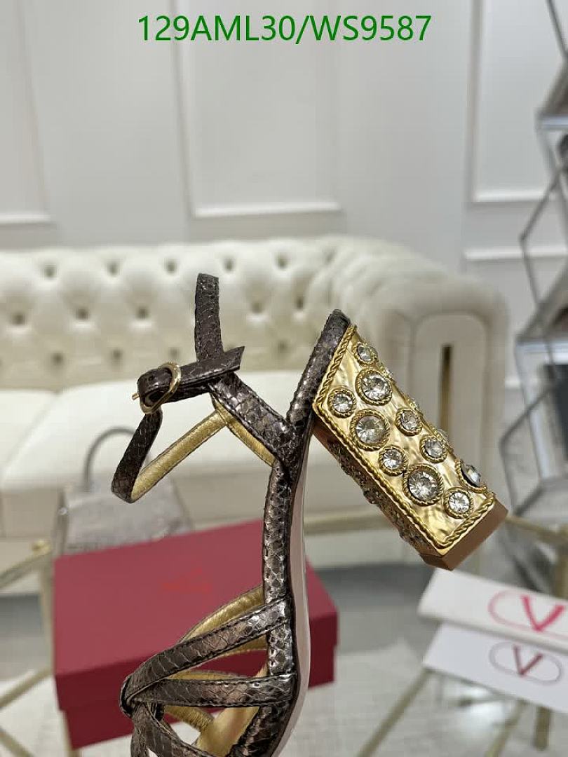 Valentino-Women Shoes Code: WS9587 $: 129USD
