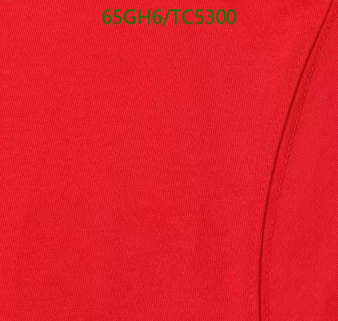 LV-Clothing Code: TC5300 $: 65USD