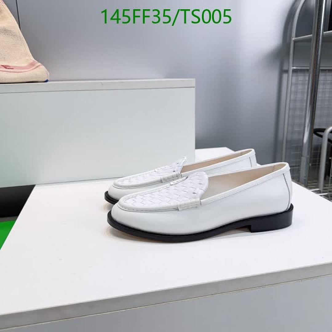 BV-Women Shoes Code: TS005 $: 145USD