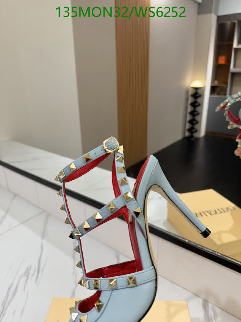 Valentino-Women Shoes Code: WS6252 $: 135USD