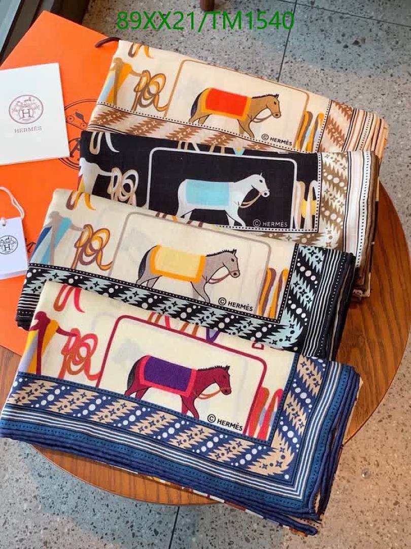 Hermes-Scarf Code: TM1540 $: 89USD
