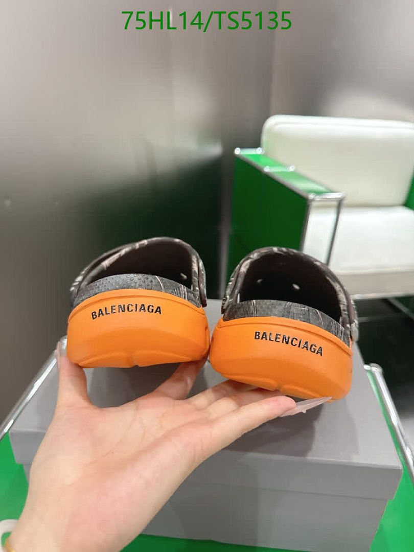 Balenciaga-Women Shoes Code: TS5135 $: 75USD