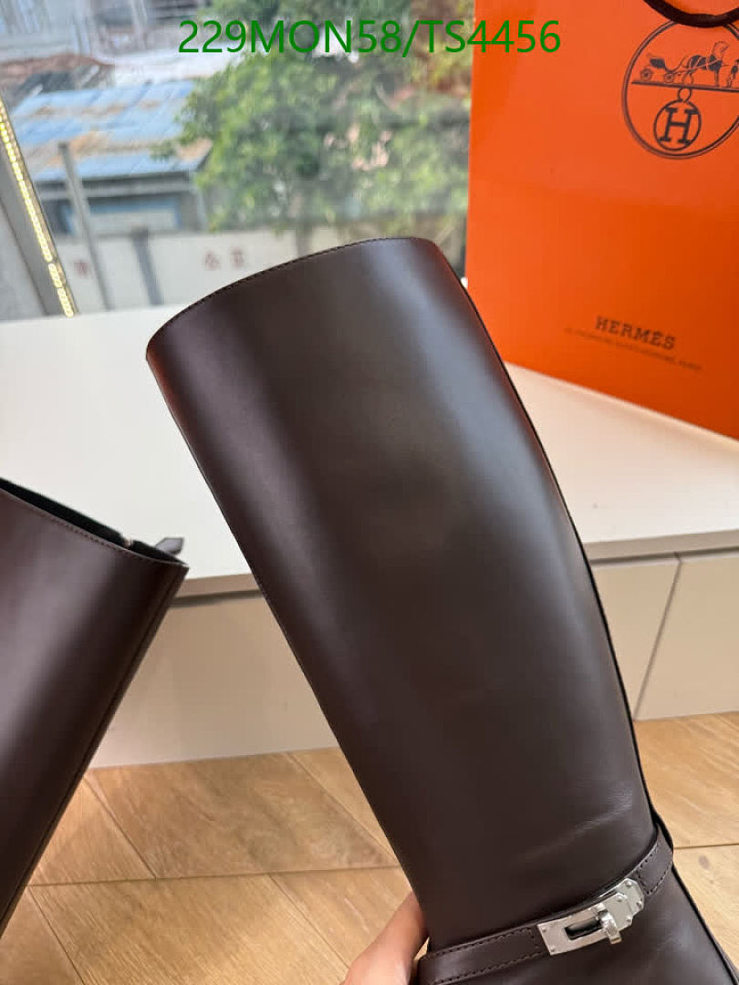Boots-Women Shoes Code: TS4456 $: 229USD