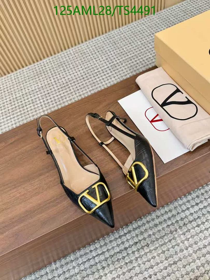 Valentino-Women Shoes Code: TS4491 $: 125USD