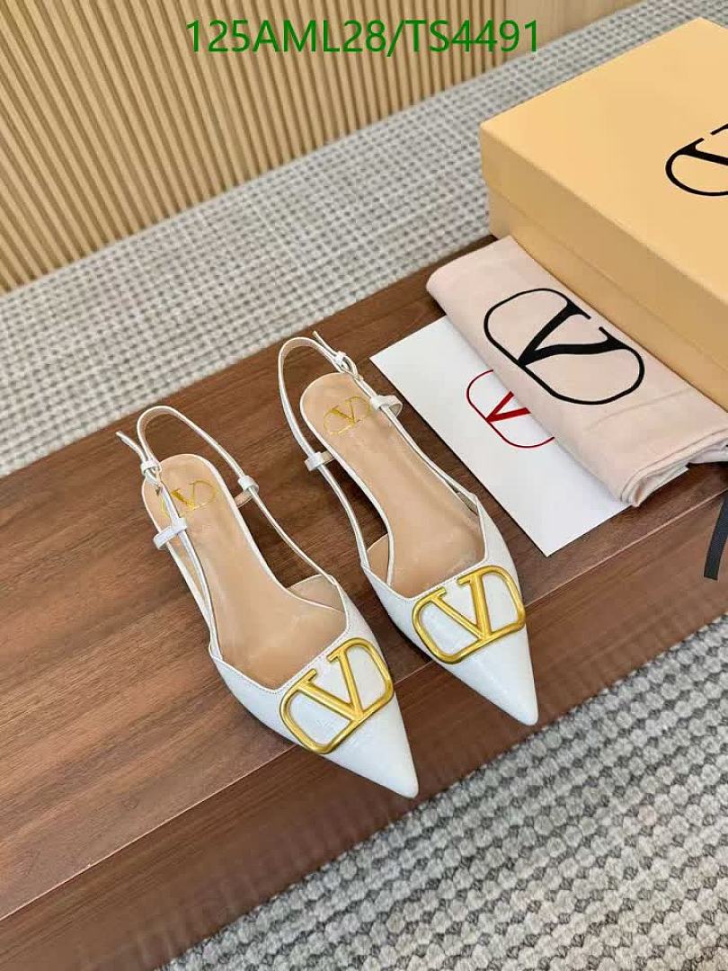Valentino-Women Shoes Code: TS4491 $: 125USD