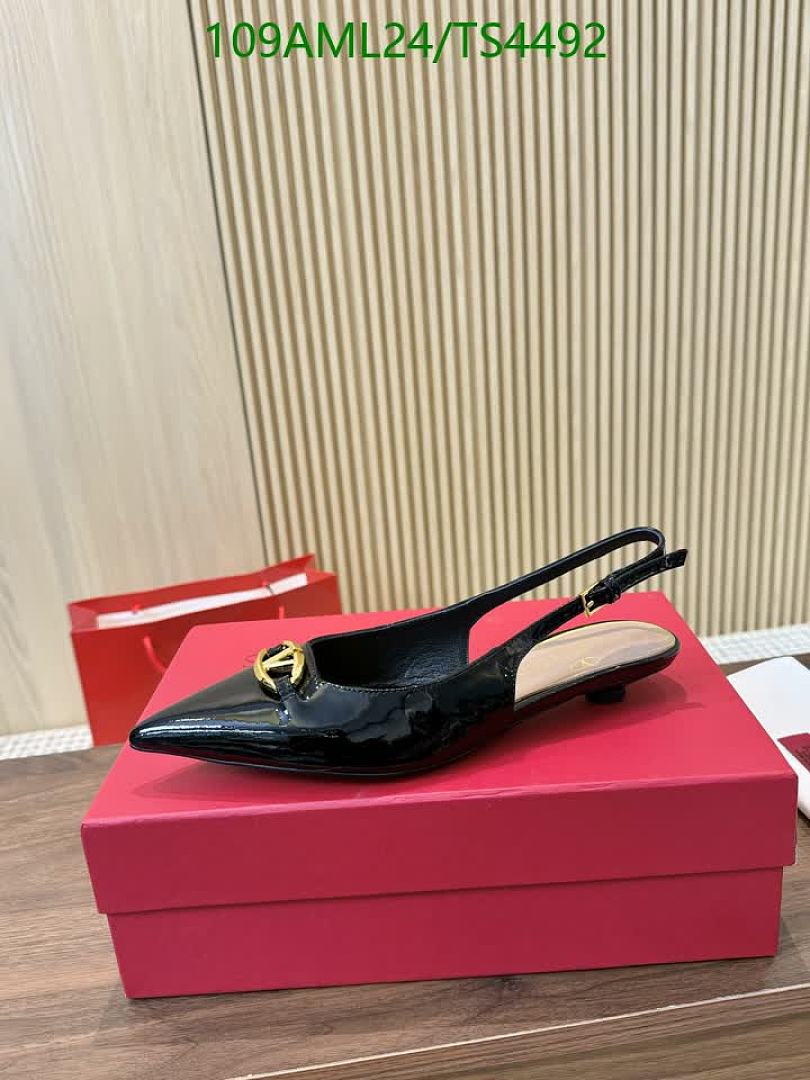Valentino-Women Shoes Code: TS4492 $: 109USD