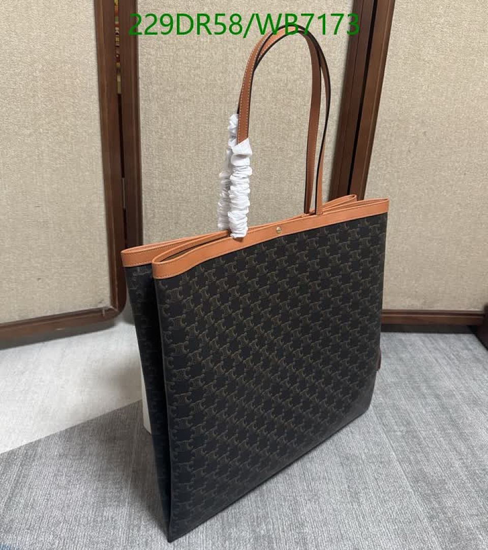 Celine-Bag-Mirror Quality Code: WB7173 $: 229USD
