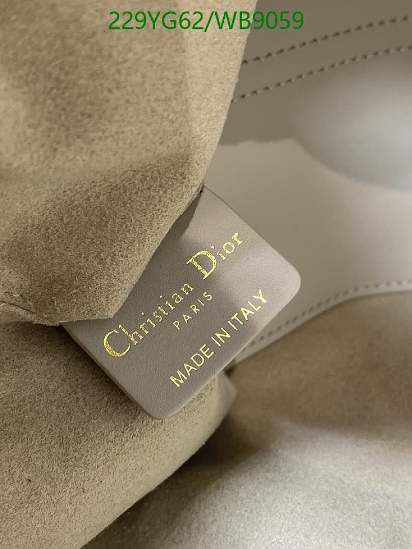 Dior-Bag-Mirror Quality Code: WB9059 $: 229USD