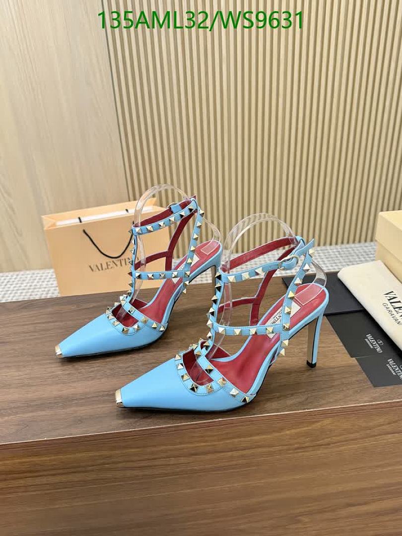 Valentino-Women Shoes Code: WS9631 $: 135USD