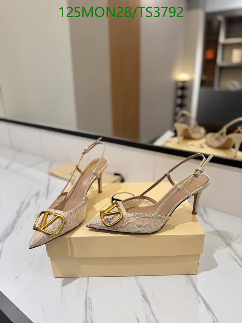 Valentino-Women Shoes Code: TS3792 $: 125USD