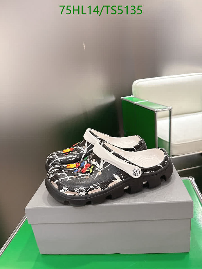 Balenciaga-Women Shoes Code: TS5135 $: 75USD