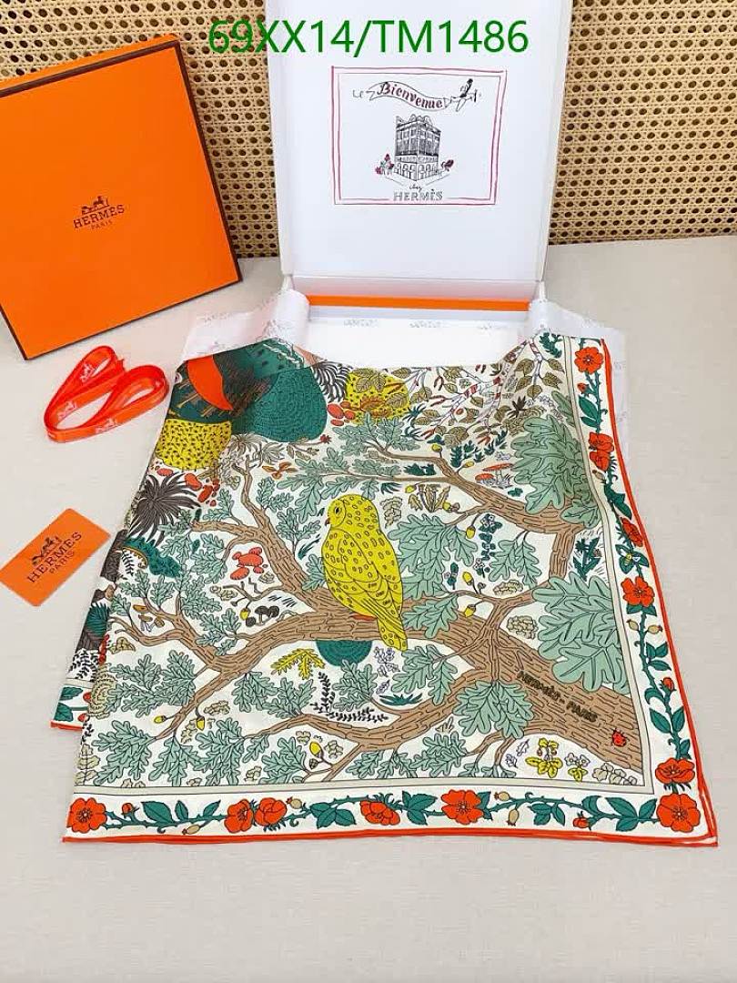 Hermes-Scarf Code: TM1486 $: 69USD