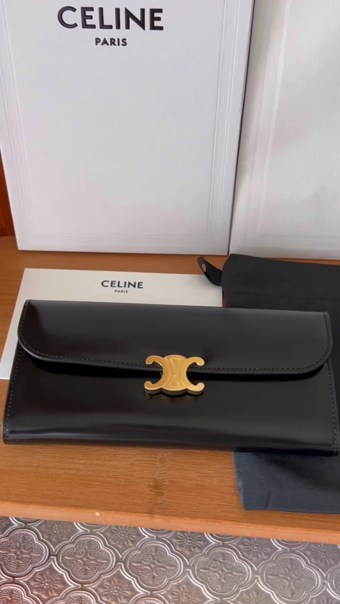 Celine-Wallet-Mirror Quality Code: WT6994 $: 119USD