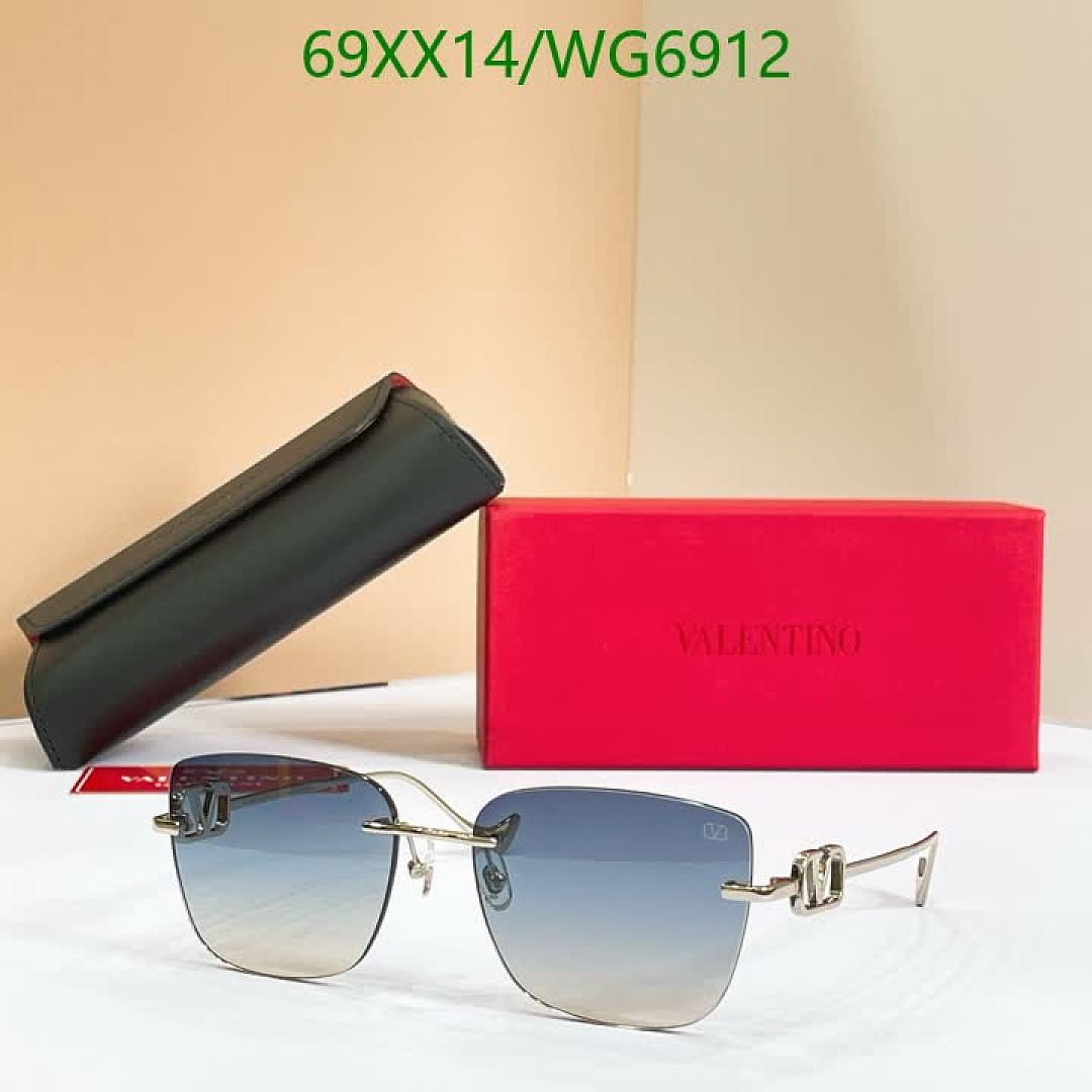 Valentino-Glasses Code: WG6912 $: 69USD