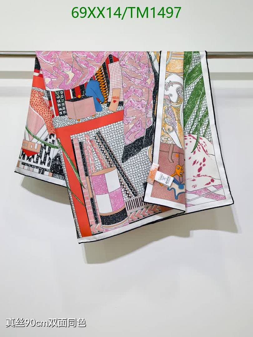 Hermes-Scarf Code: TM1497 $: 69USD