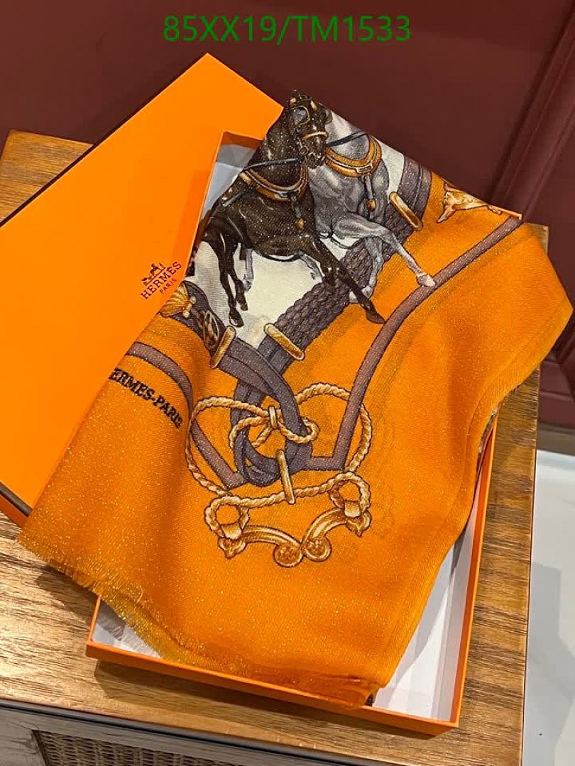 Hermes-Scarf Code: TM1533 $: 85USD